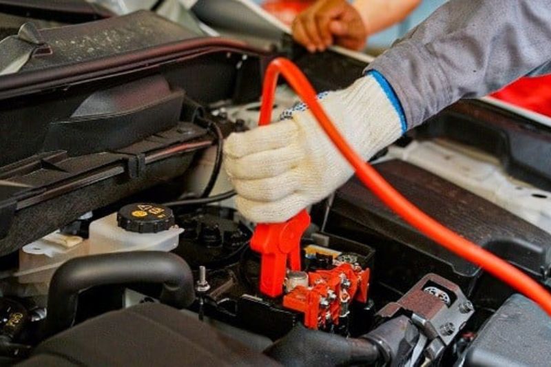 Những tình trạng ắc quy ô tô hỏng mà bạn có thể gặp phải