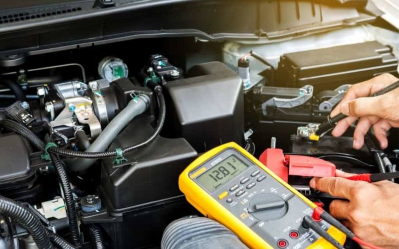4 Cách bảo vệ ắc quy những ngày mưa “sống khỏe”