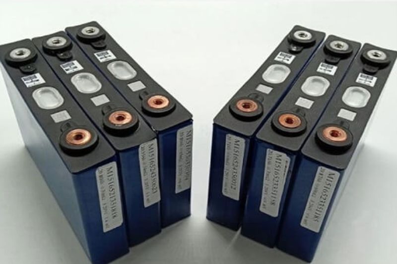 Ắc quy lithium-ion